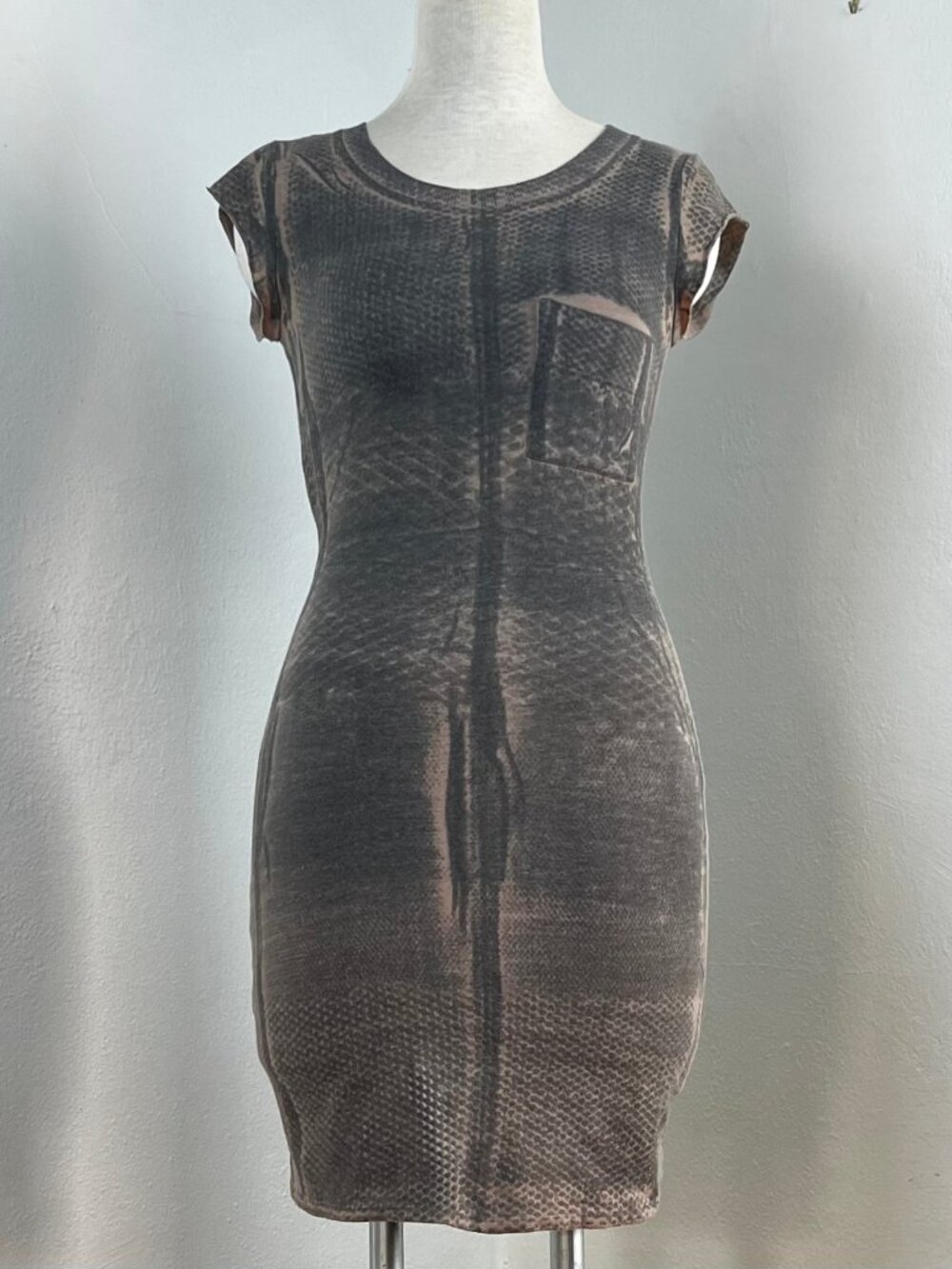 Raquel Allegra Mini Dress in Grey Taupe Snake Print | Size 1 Small Like New